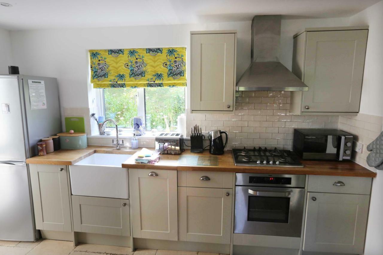 4A Dolphin Close Apartment Lyme Regis Luaran gambar