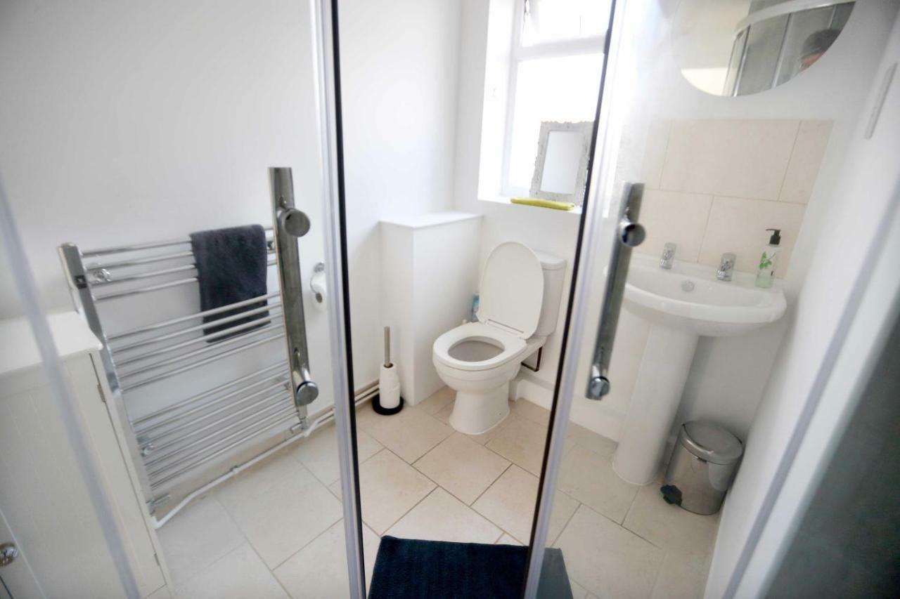 4A Dolphin Close Apartment Lyme Regis Luaran gambar