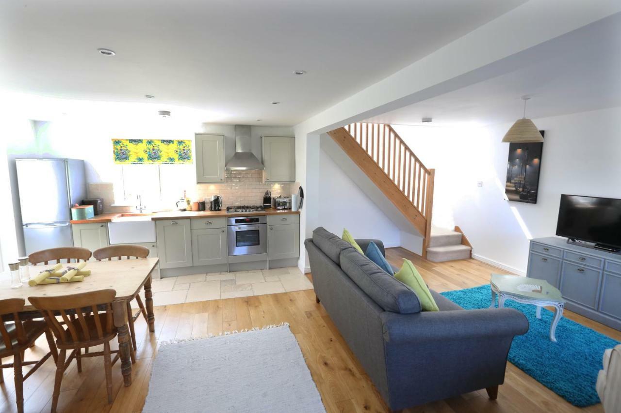 4A Dolphin Close Apartment Lyme Regis Luaran gambar