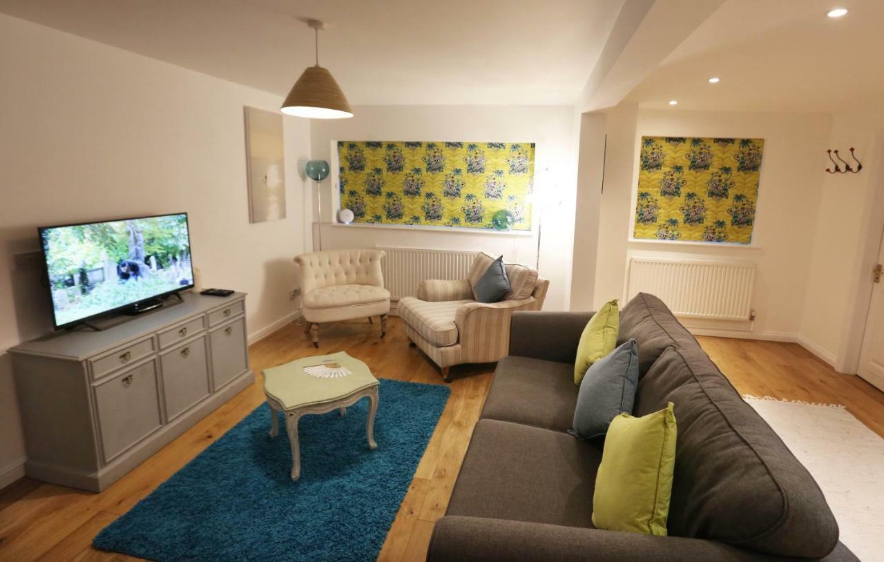 4A Dolphin Close Apartment Lyme Regis Luaran gambar