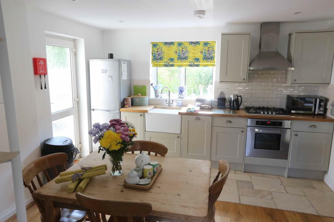 4A Dolphin Close Apartment Lyme Regis Luaran gambar