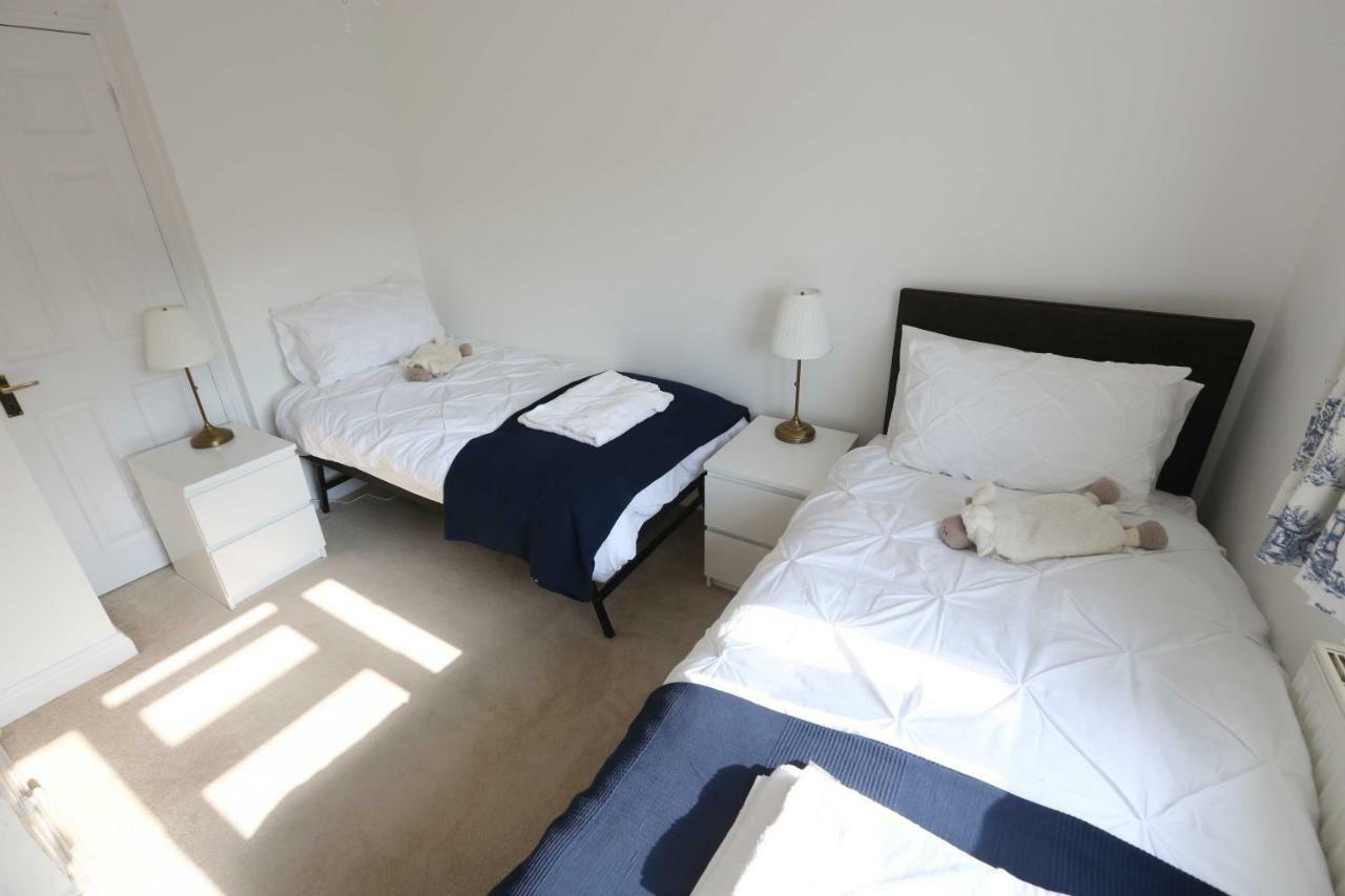 4A Dolphin Close Apartment Lyme Regis Luaran gambar